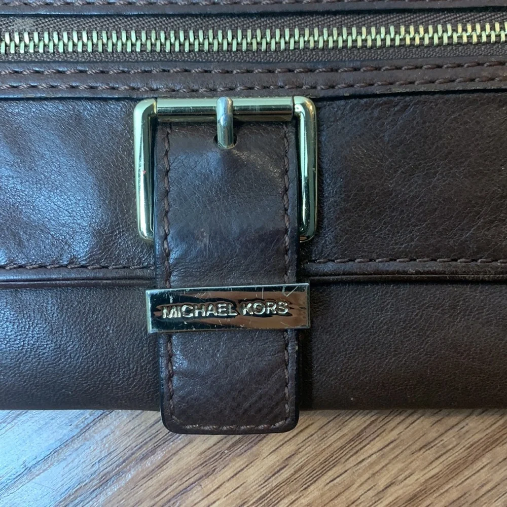 Michael Kors wallet - Picture 2 of 7